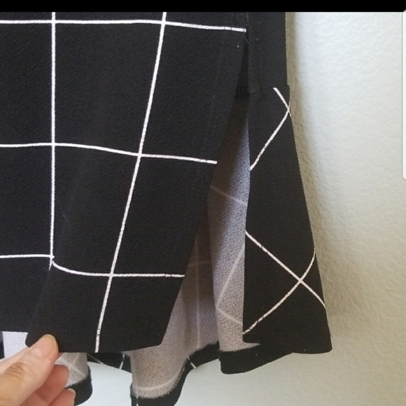 Cooperative Anthropologie windowpane black and white peplum top XS - Picture 7 of 8